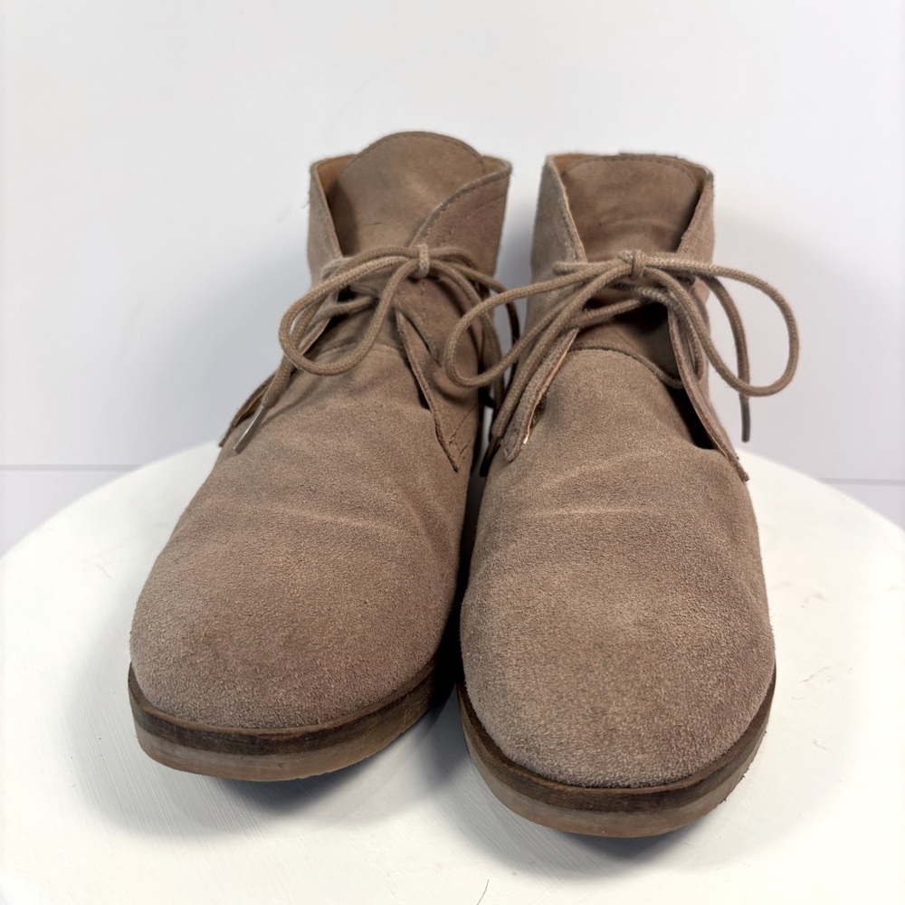 Lucky Brand Suede Lace-up Boots Sz 9.5 Casual Classic Chukka Style